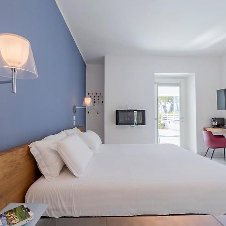 Aquamaris Design Suite & Spa Πέστουμ Εξωτερικό φωτογραφία