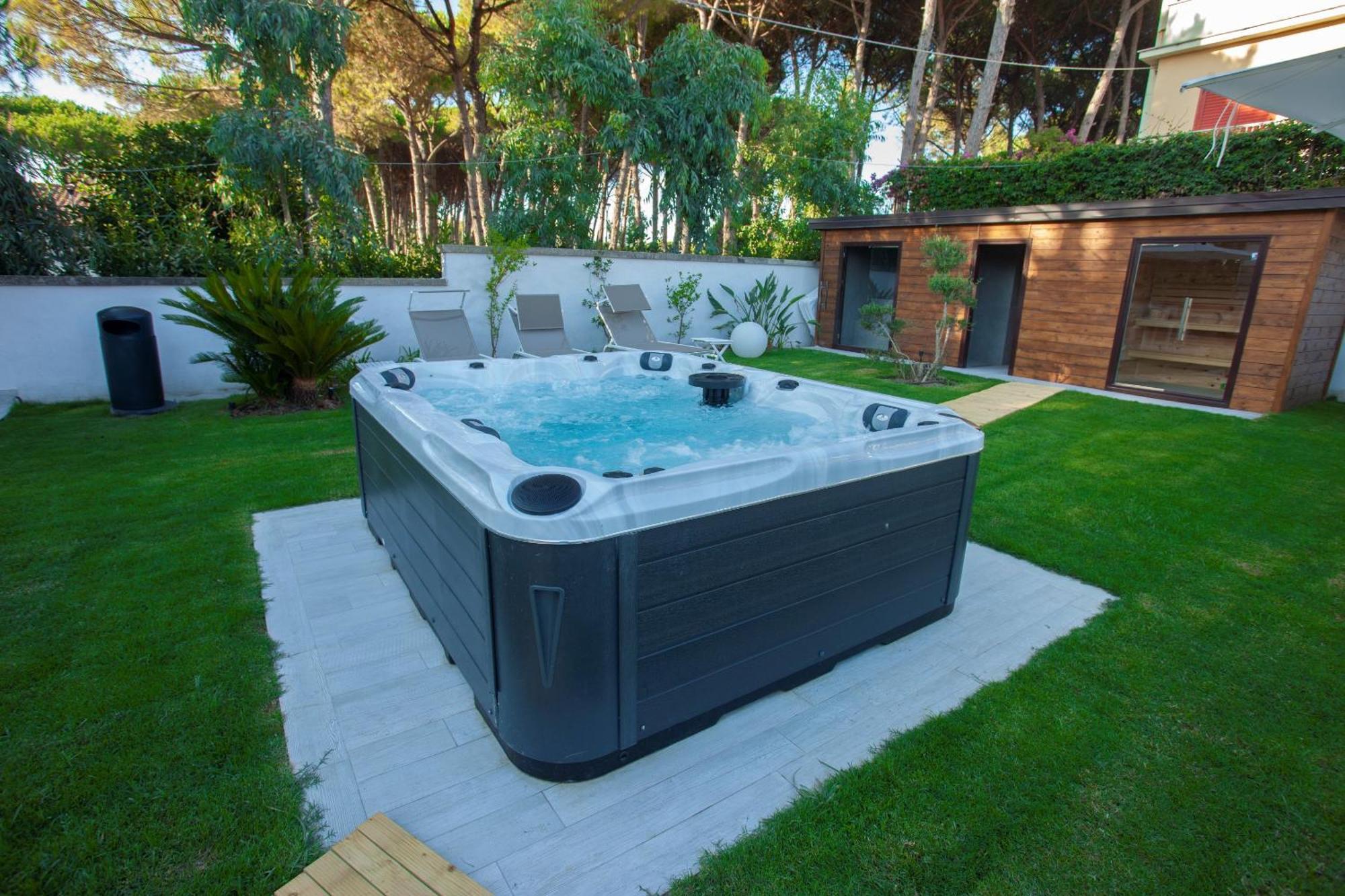 Aquamaris Design Suite & Spa Πέστουμ Εξωτερικό φωτογραφία