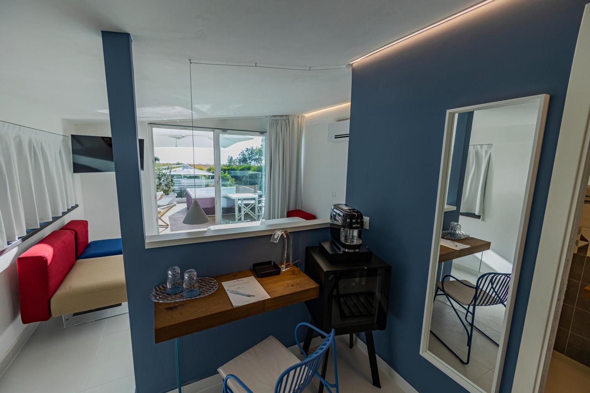 Aquamaris Design Suite & Spa Πέστουμ Εξωτερικό φωτογραφία